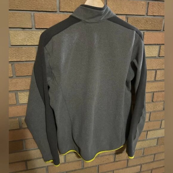 Patagonia Full Zip Up Sweater Fleece Jacket Gray Yellow Men’s Size M - Picture 2 of 4